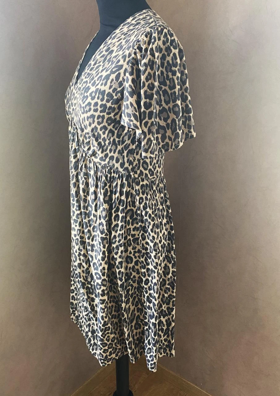 KIABI-jurk maat 34 beige & zwart luipaardprint – V-hals vloeiende bohemien-chique stijl – photo 6